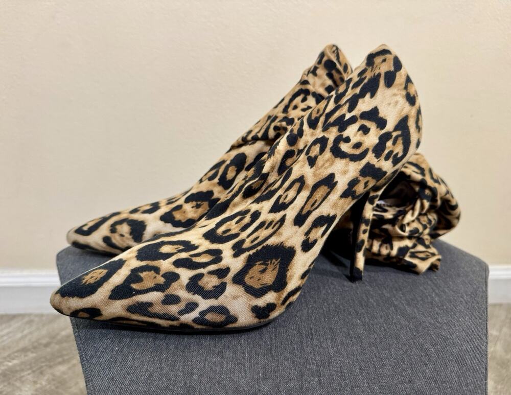 Womens Leopard Print Slip-On Pointed Toe Stiletto Pump Heels 8.5